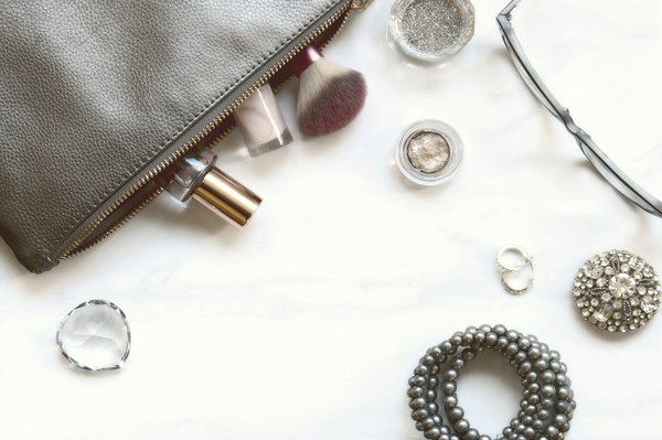 Trousse de toilette - trousse française : élégance et durabilité